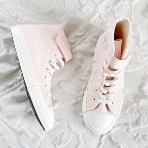 Converse Girls Hi Top Size 3 New
